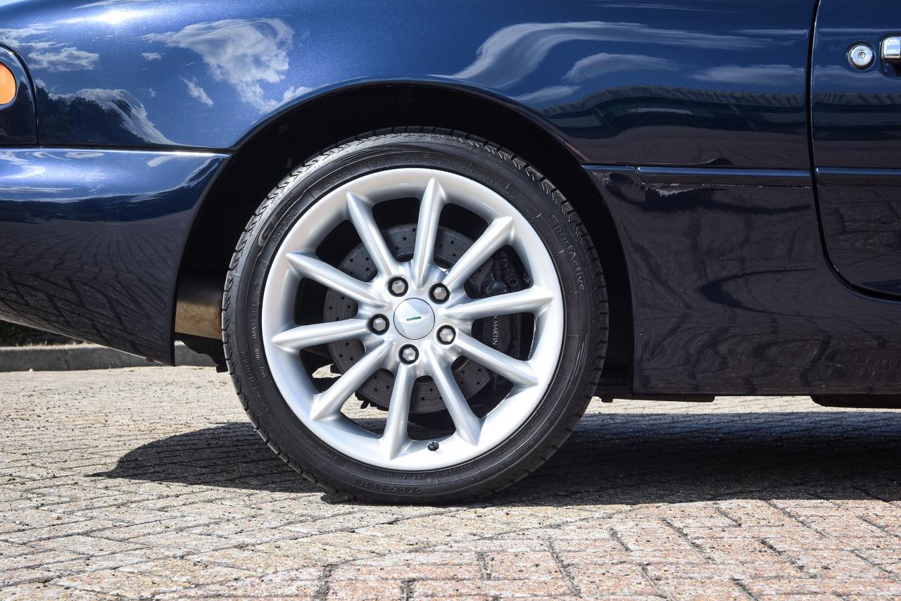 2001 Aston Martin DB7 Vantage Volante
