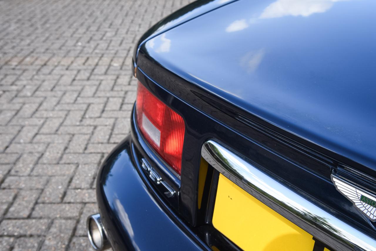 2001 Aston Martin DB7 Vantage Volante