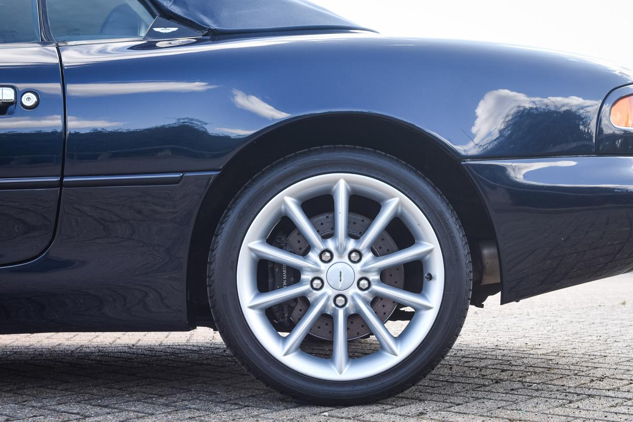2001 Aston Martin DB7 Vantage Volante