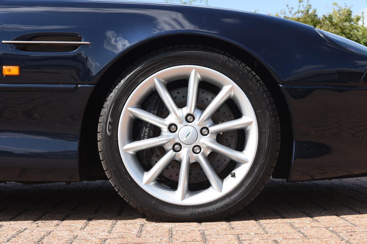 2001 Aston Martin DB7 Vantage Volante