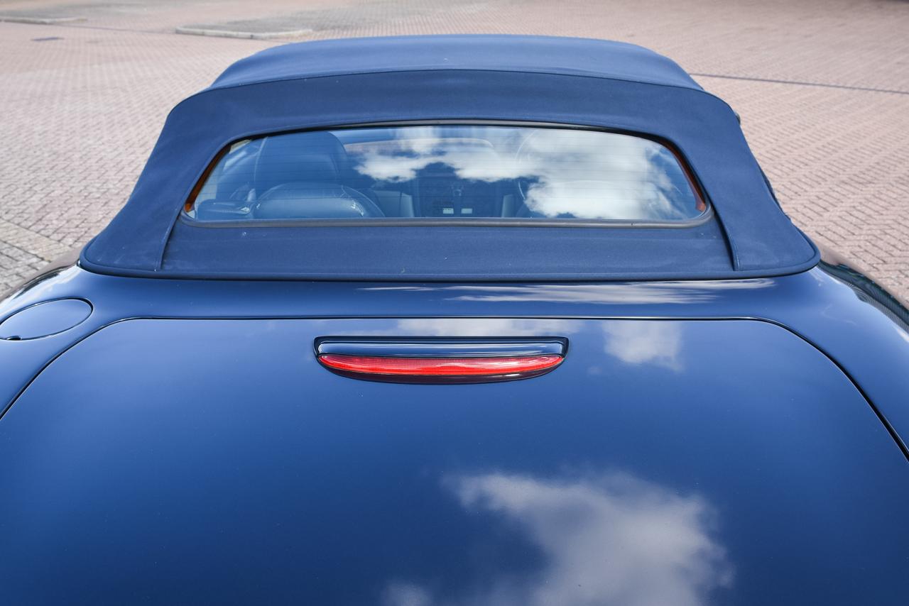 2001 Aston Martin DB7 Vantage Volante