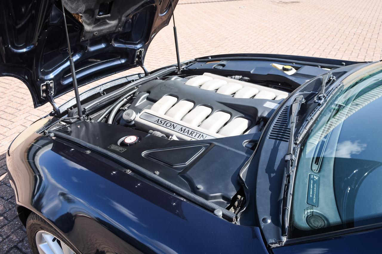 2001 Aston Martin DB7 Vantage Volante