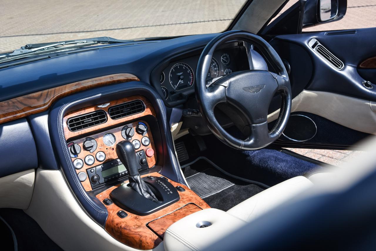 2001 Aston Martin DB7 Vantage Volante