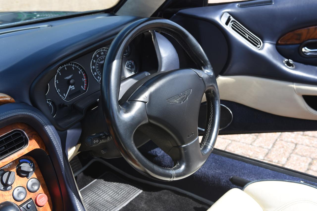 2001 Aston Martin DB7 Vantage Volante
