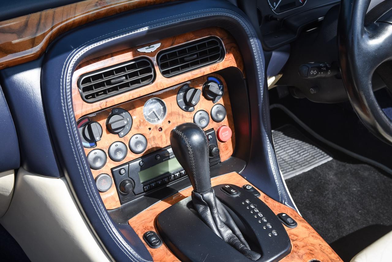 2001 Aston Martin DB7 Vantage Volante