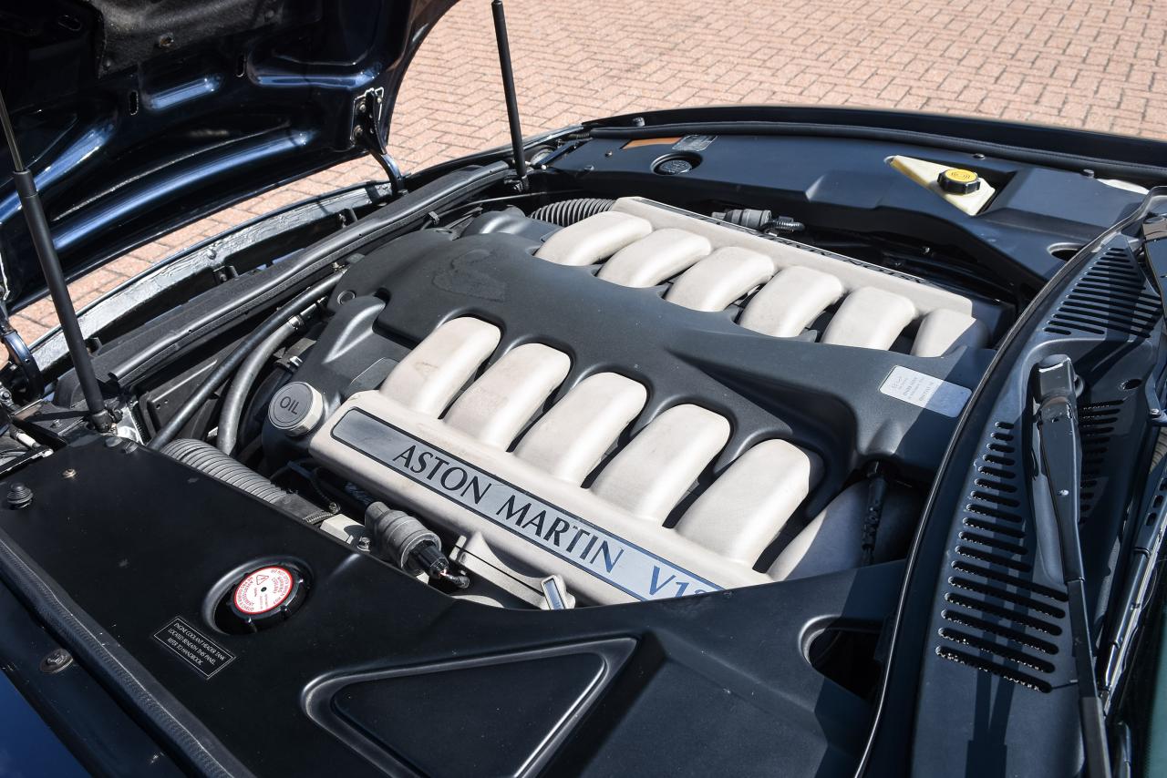 2001 Aston Martin DB7 Vantage Volante