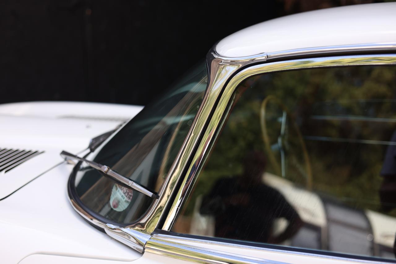 1970 Jaguar E-Type Series II 2+2 Coup&eacute;