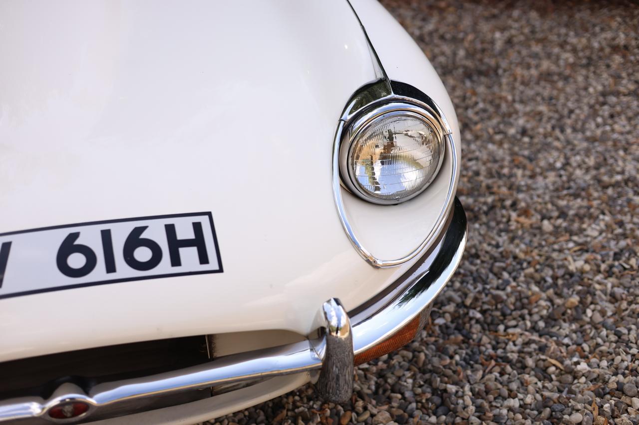 1970 Jaguar E-Type Series II 2+2 Coup&eacute;