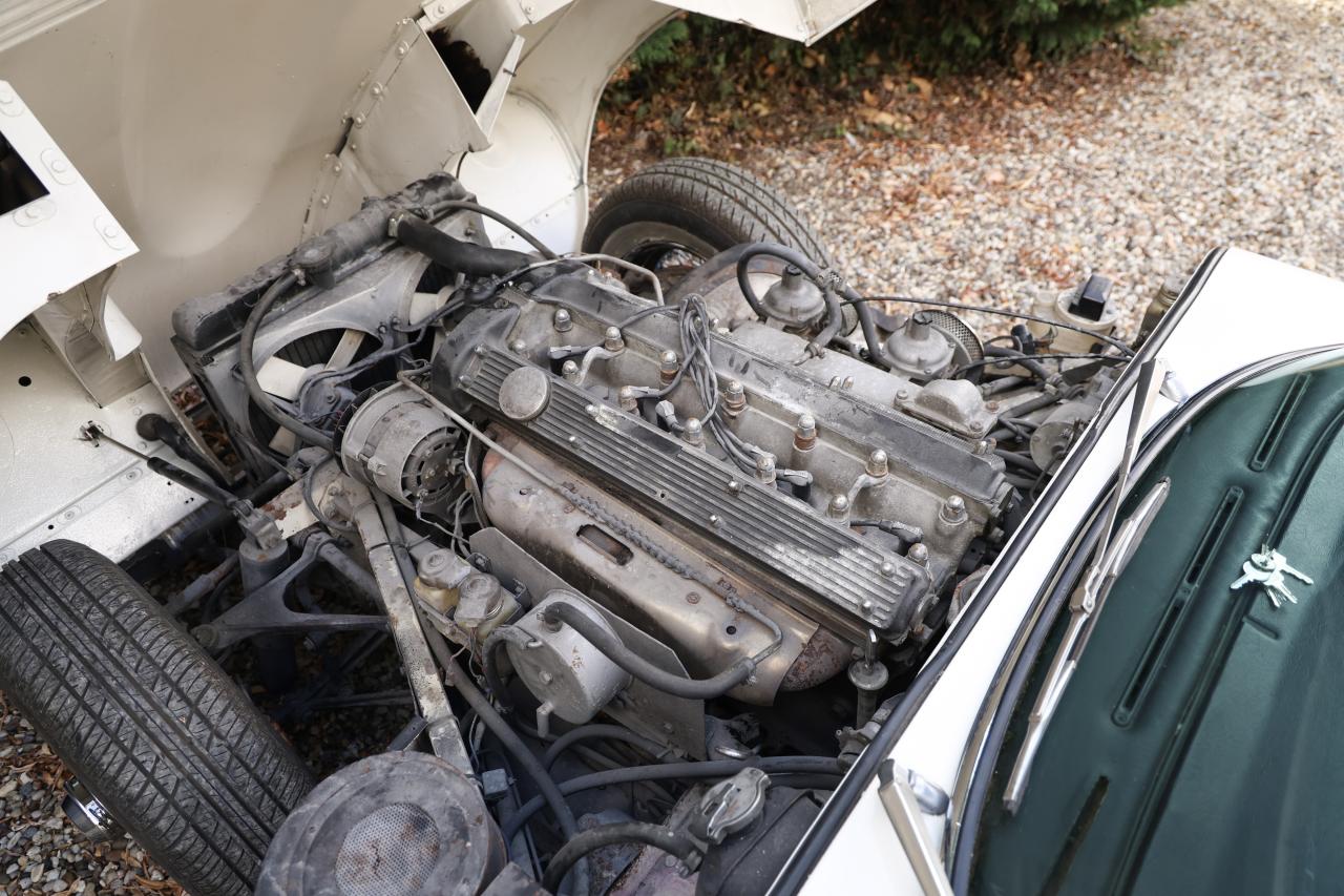 1970 Jaguar E-Type Series II 2+2 Coup&eacute;
