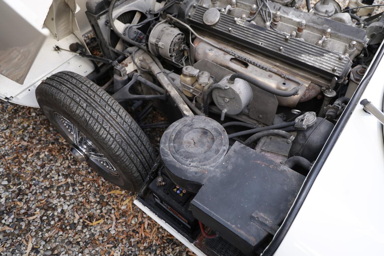 1970 Jaguar E-Type Series II 2+2 Coup&eacute;