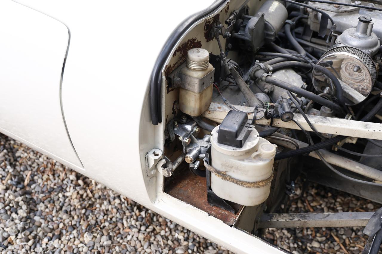 1970 Jaguar E-Type Series II 2+2 Coup&eacute;