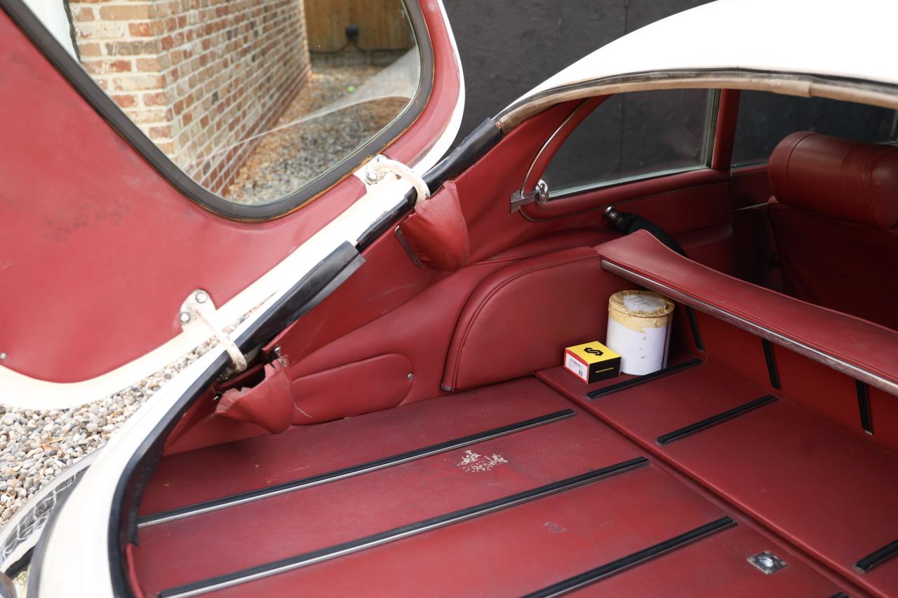 1970 Jaguar E-Type Series II 2+2 Coup&eacute;