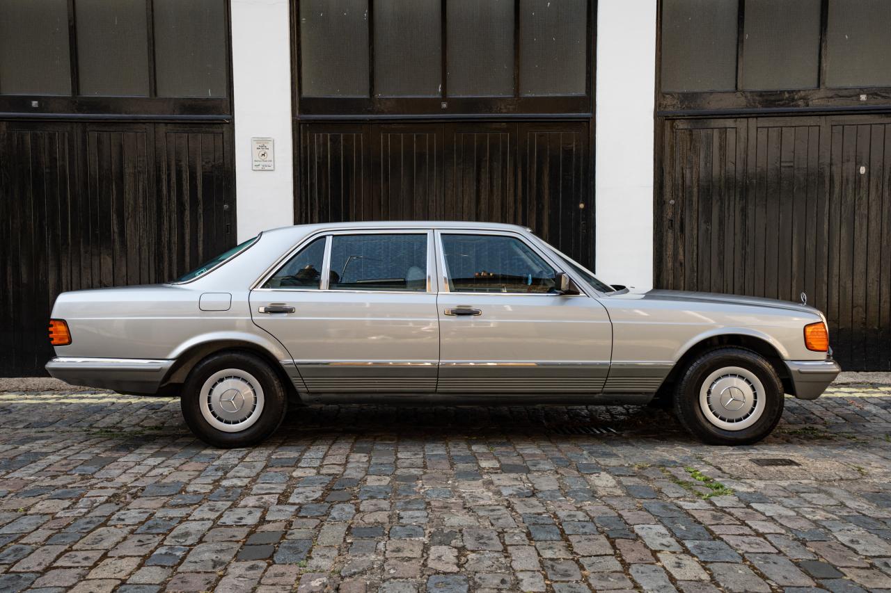 1984 Mercedes - Benz 500 SEL