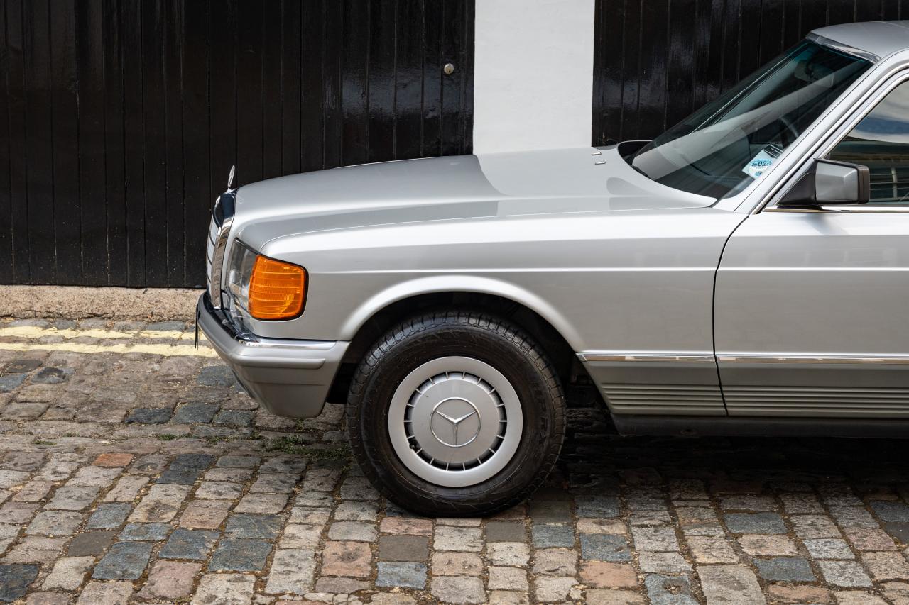 1984 Mercedes - Benz 500 SEL