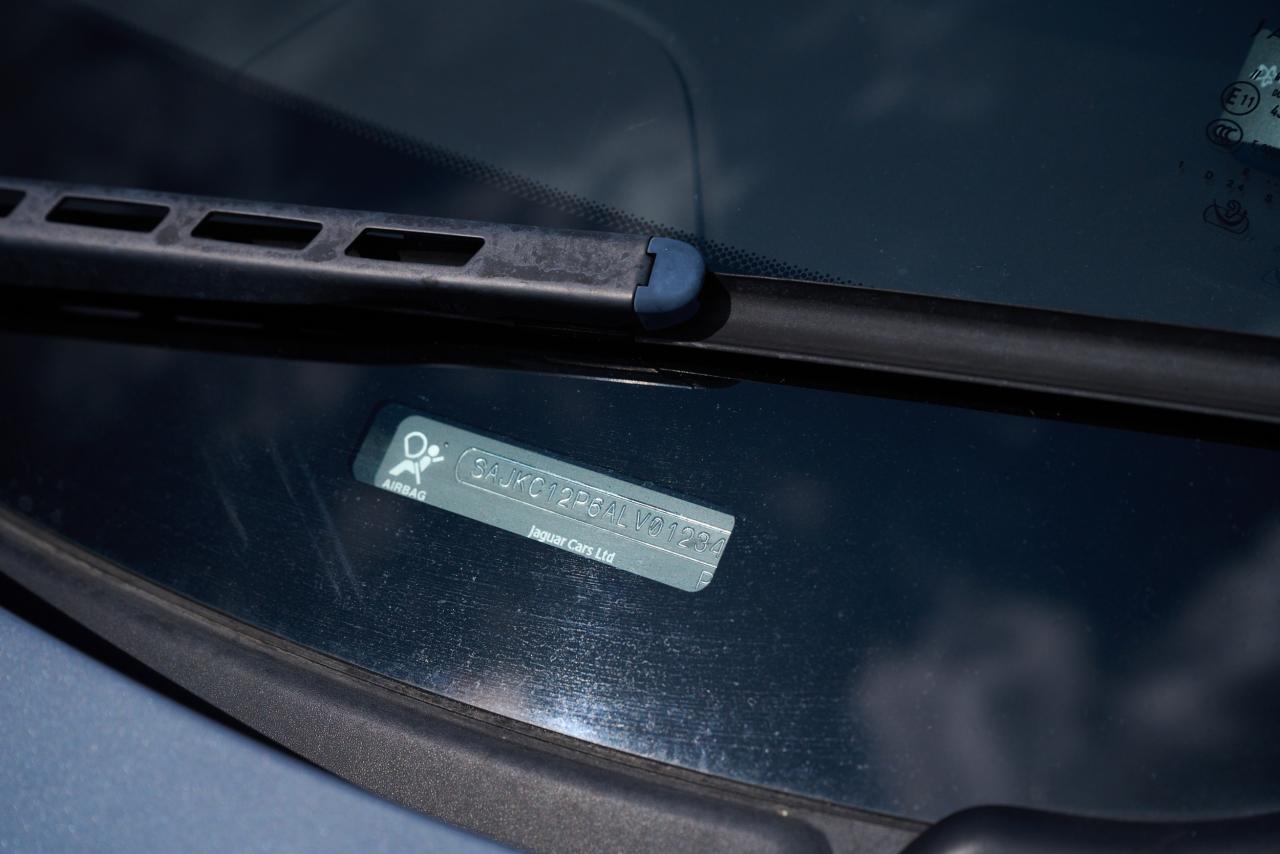 2010 Jaguar XJ V8 Portfolio Auto