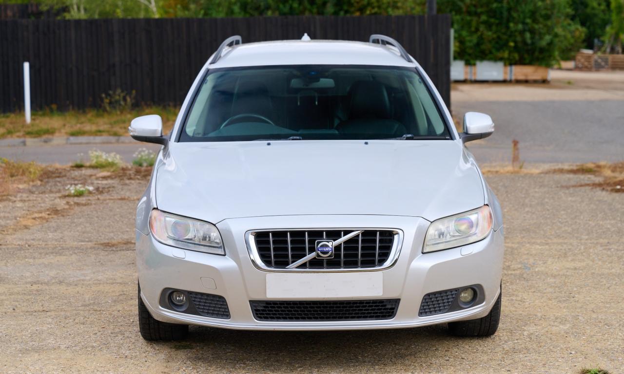 2009 Volvo V70 3.2 Lux SE