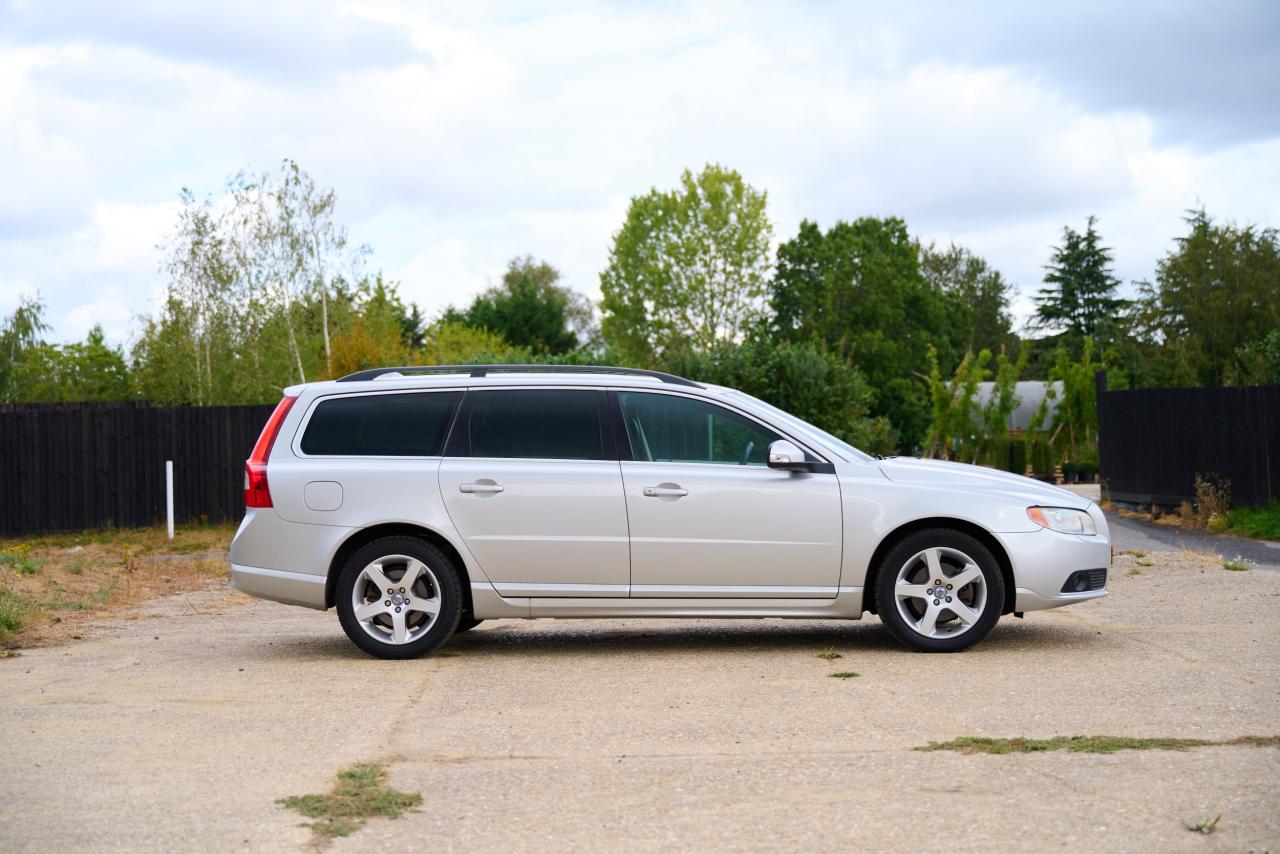 2009 Volvo V70 3.2 Lux SE