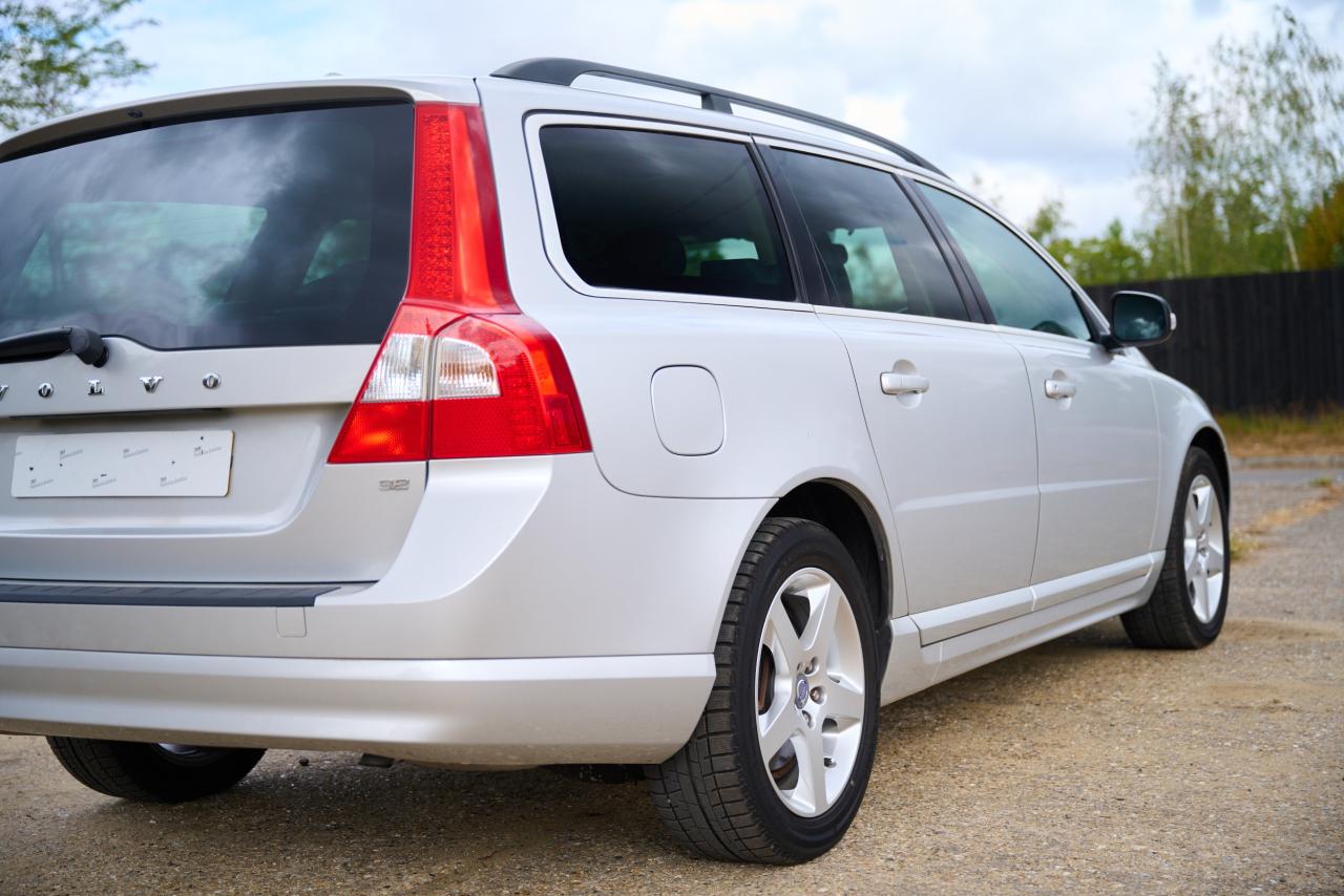 2009 Volvo V70 3.2 Lux SE