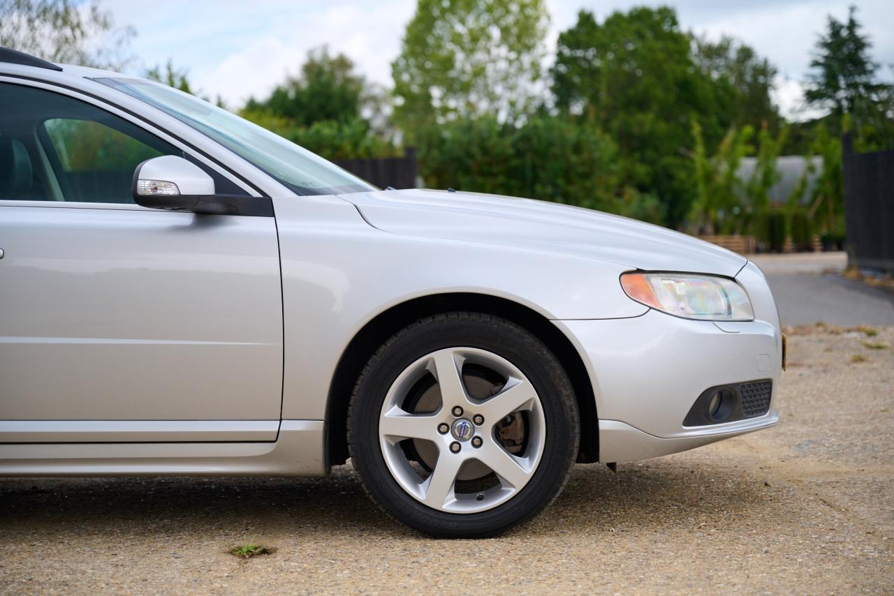 2009 Volvo V70 3.2 Lux SE