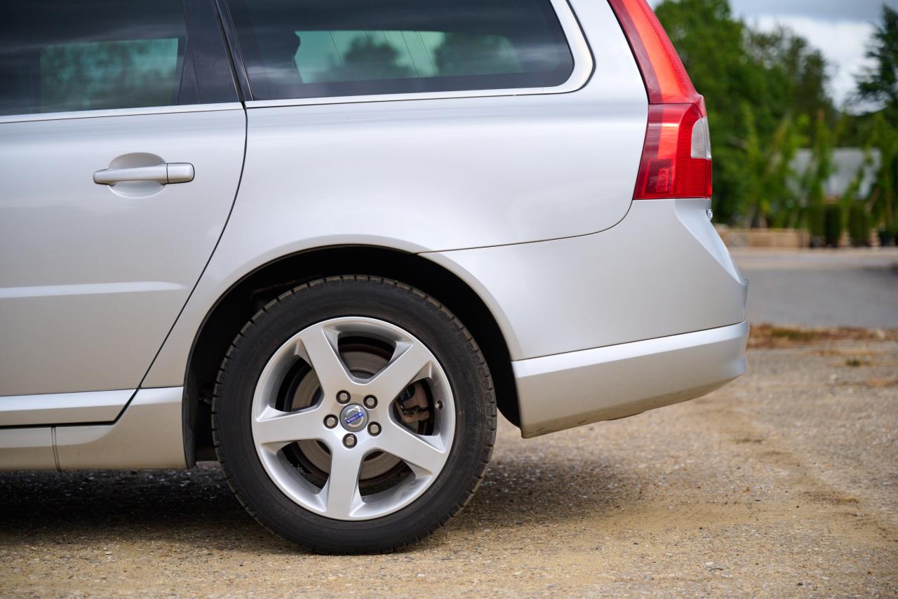 2009 Volvo V70 3.2 Lux SE