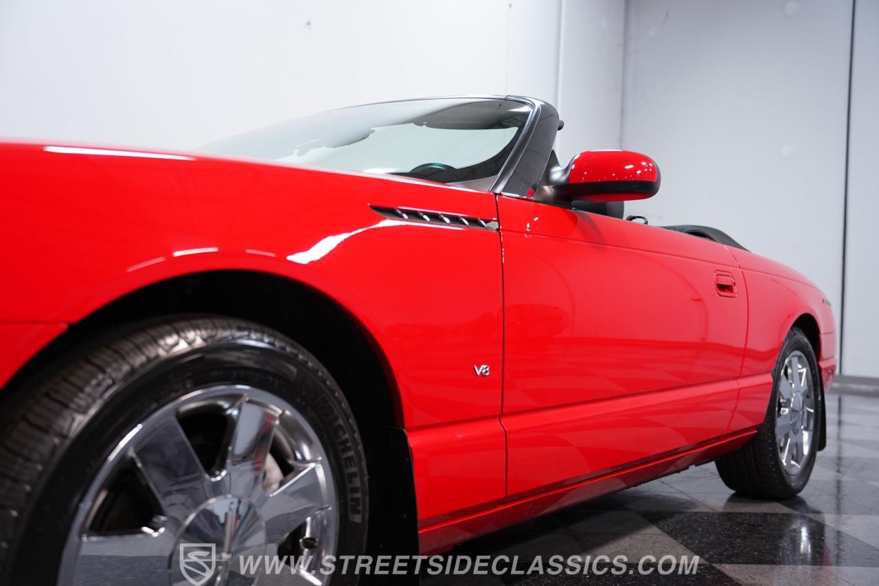 2003 Ford Thunderbird Deluxe