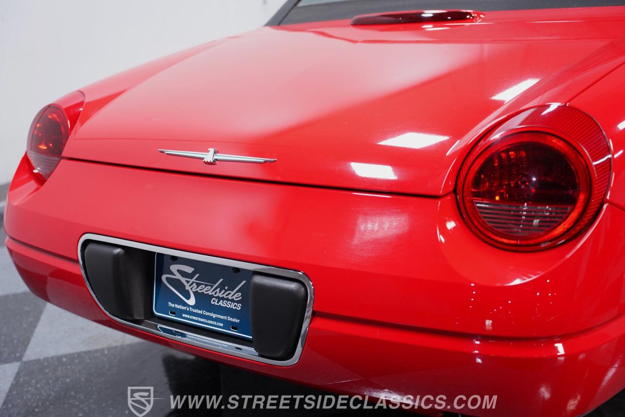 2003 Ford Thunderbird Deluxe