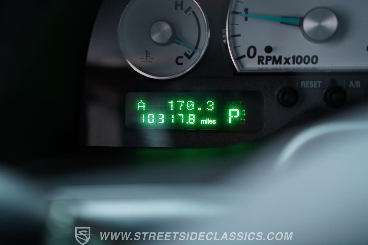 2003 Ford Thunderbird Deluxe