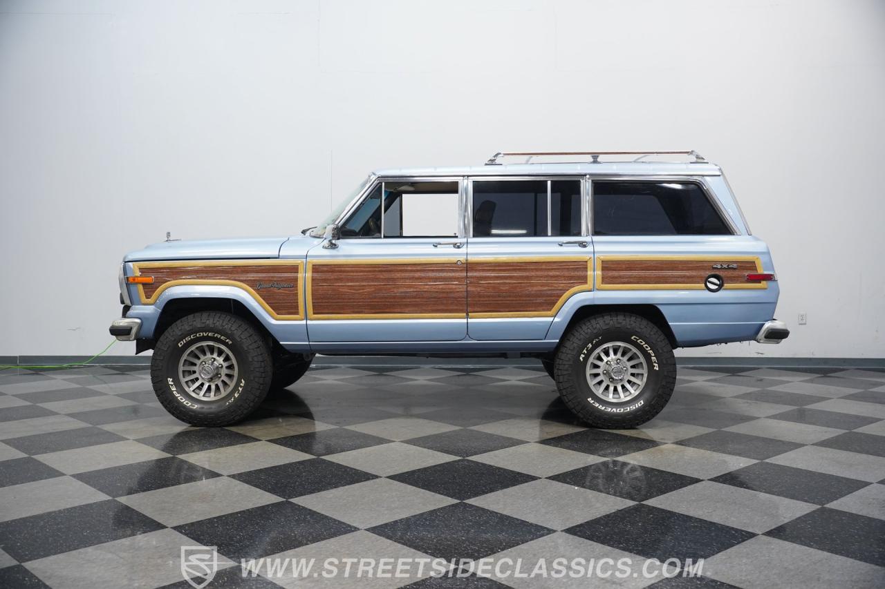 1989 Jeep Grand Wagoneer