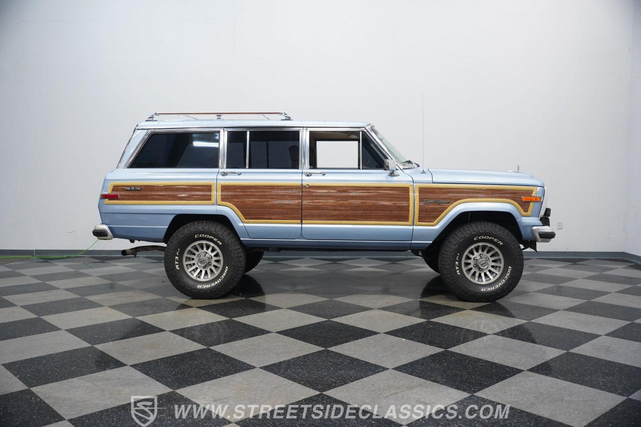 1989 Jeep Grand Wagoneer