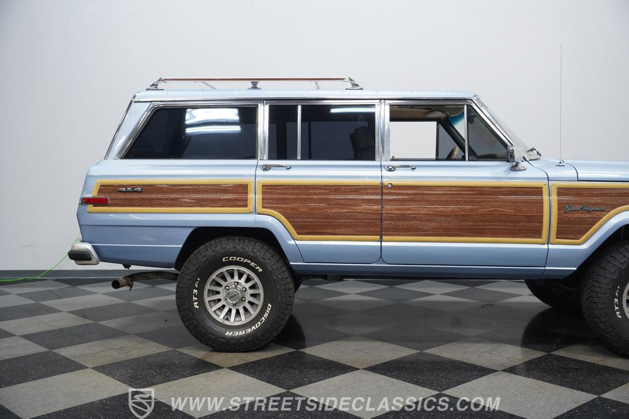 1989 Jeep Grand Wagoneer