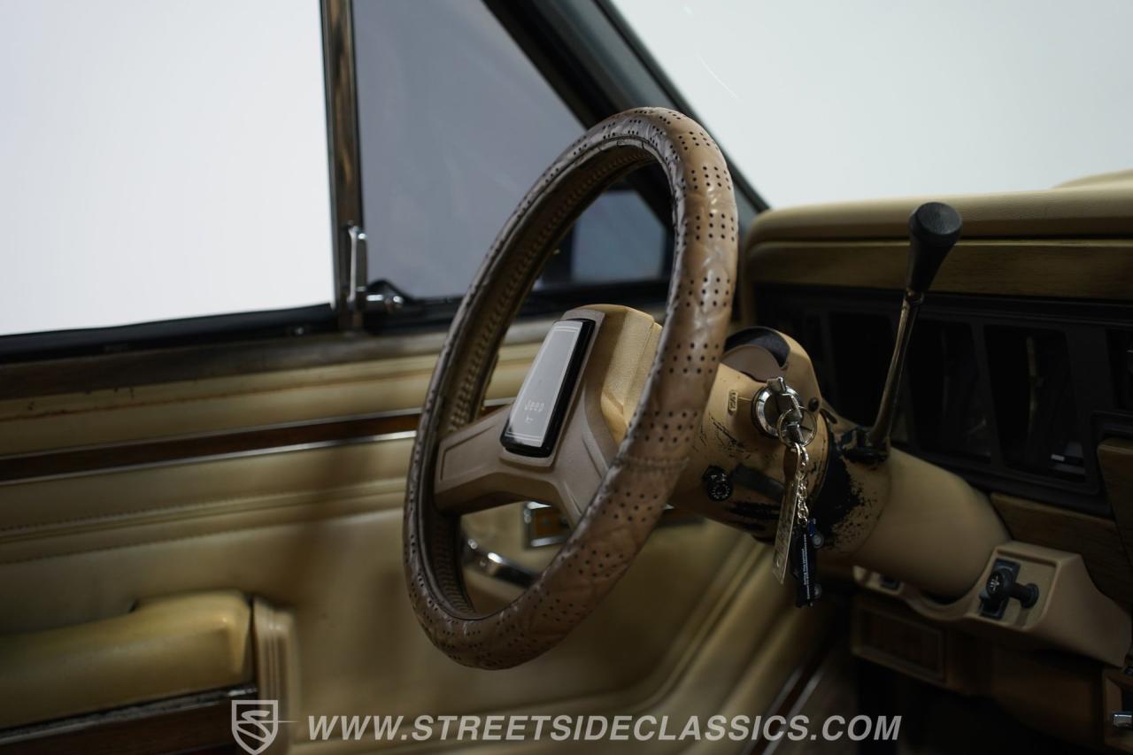 1989 Jeep Grand Wagoneer