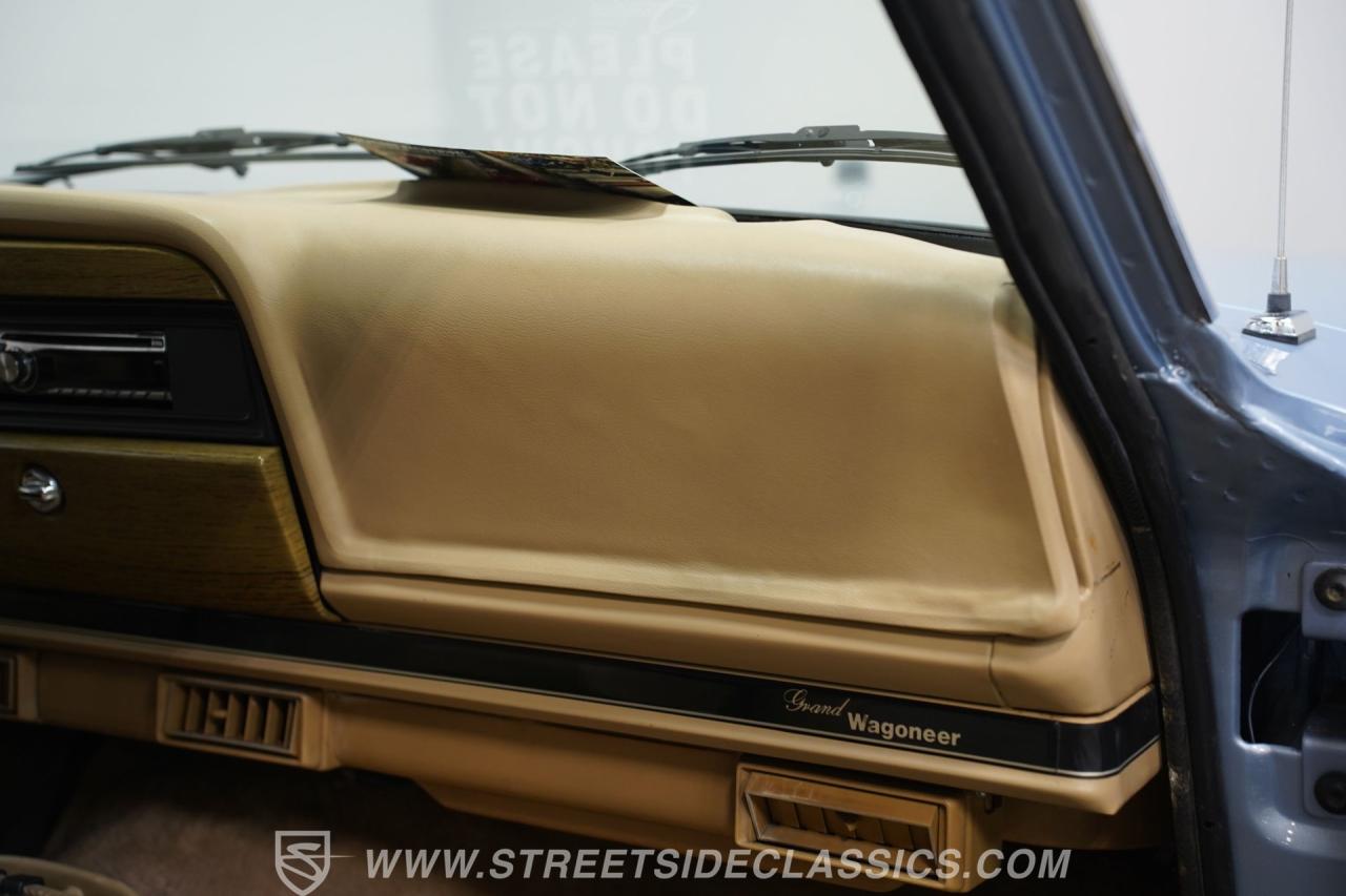 1989 Jeep Grand Wagoneer