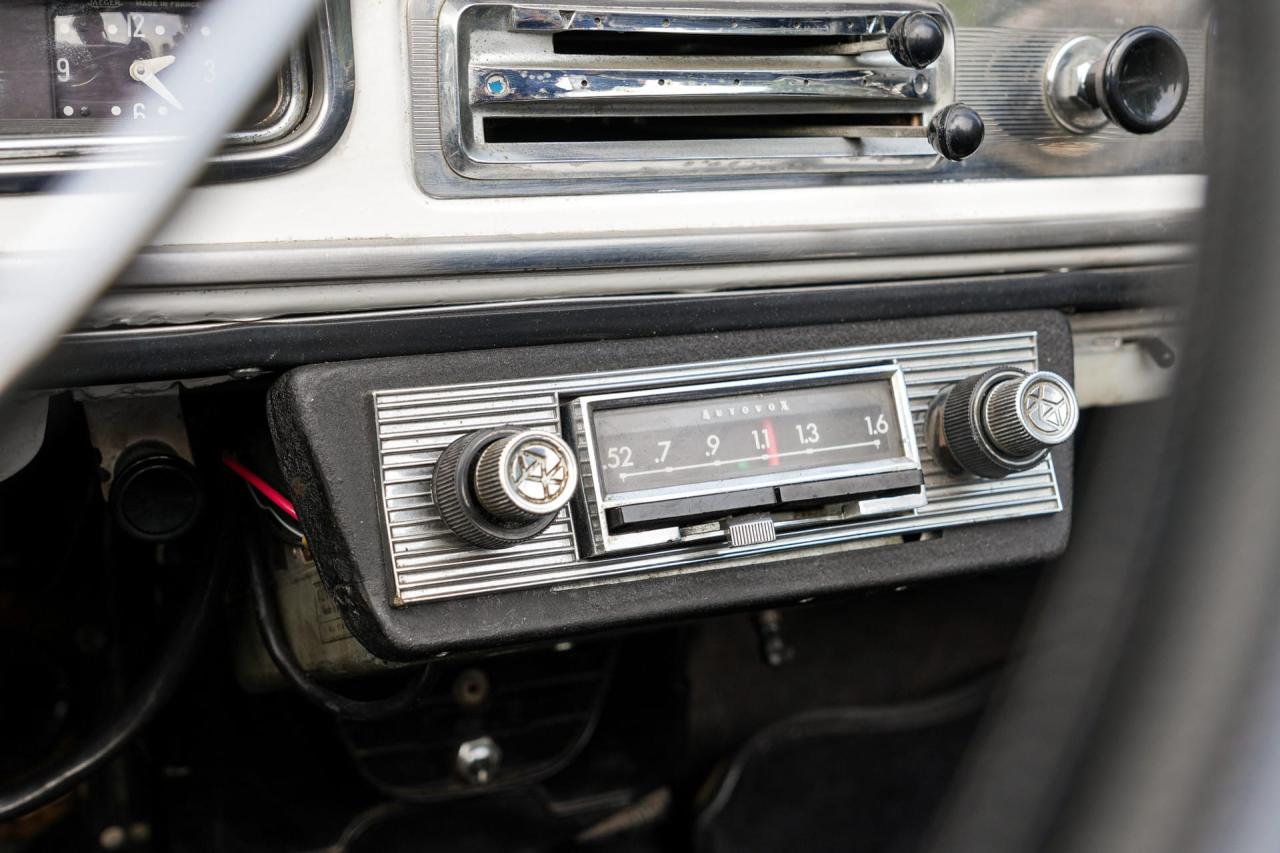 1967 Peugeot 404