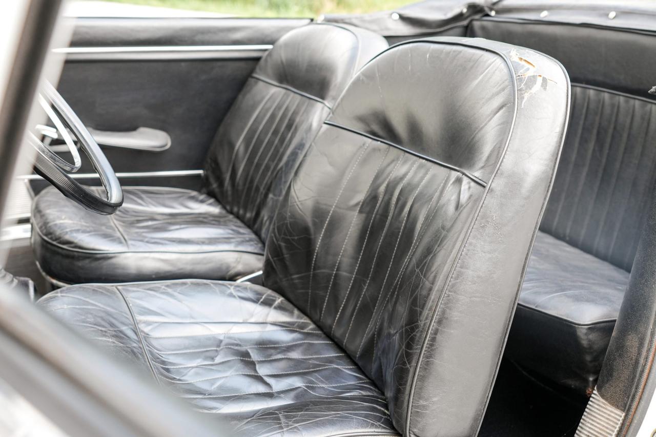 1967 Peugeot 404