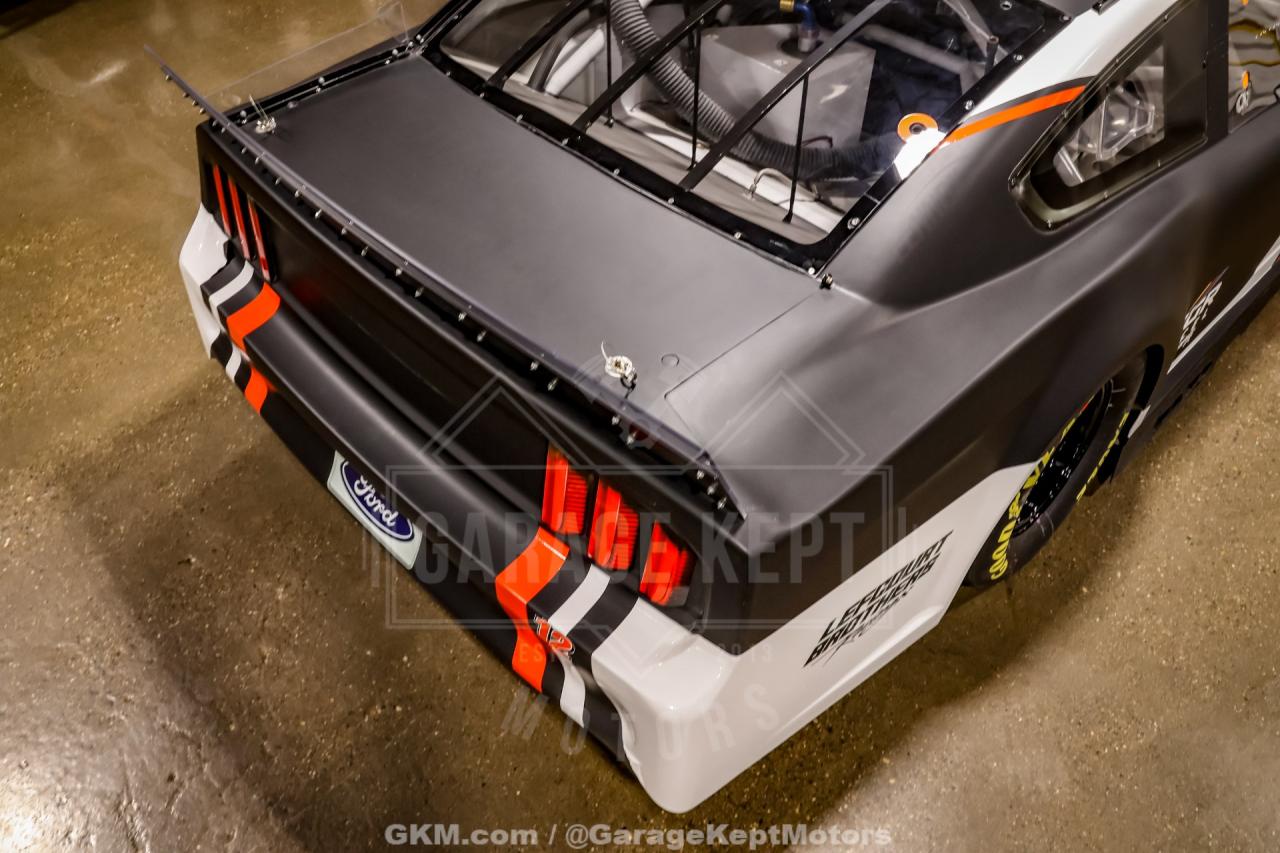 2021 Nascar Cup Car