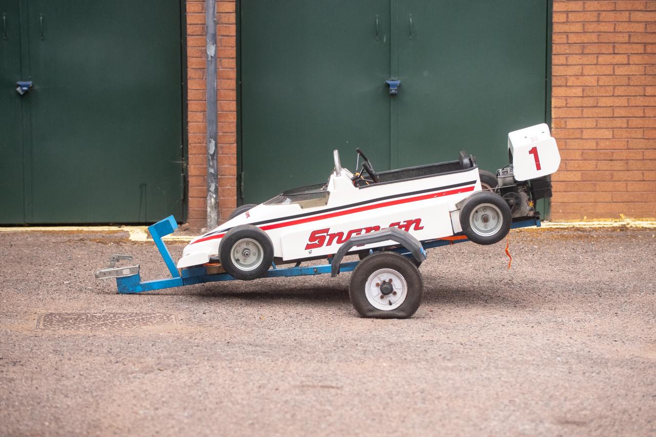1 Snap On F1 Replica Go Kart Make: Snap-on F1 Replica Go Kart