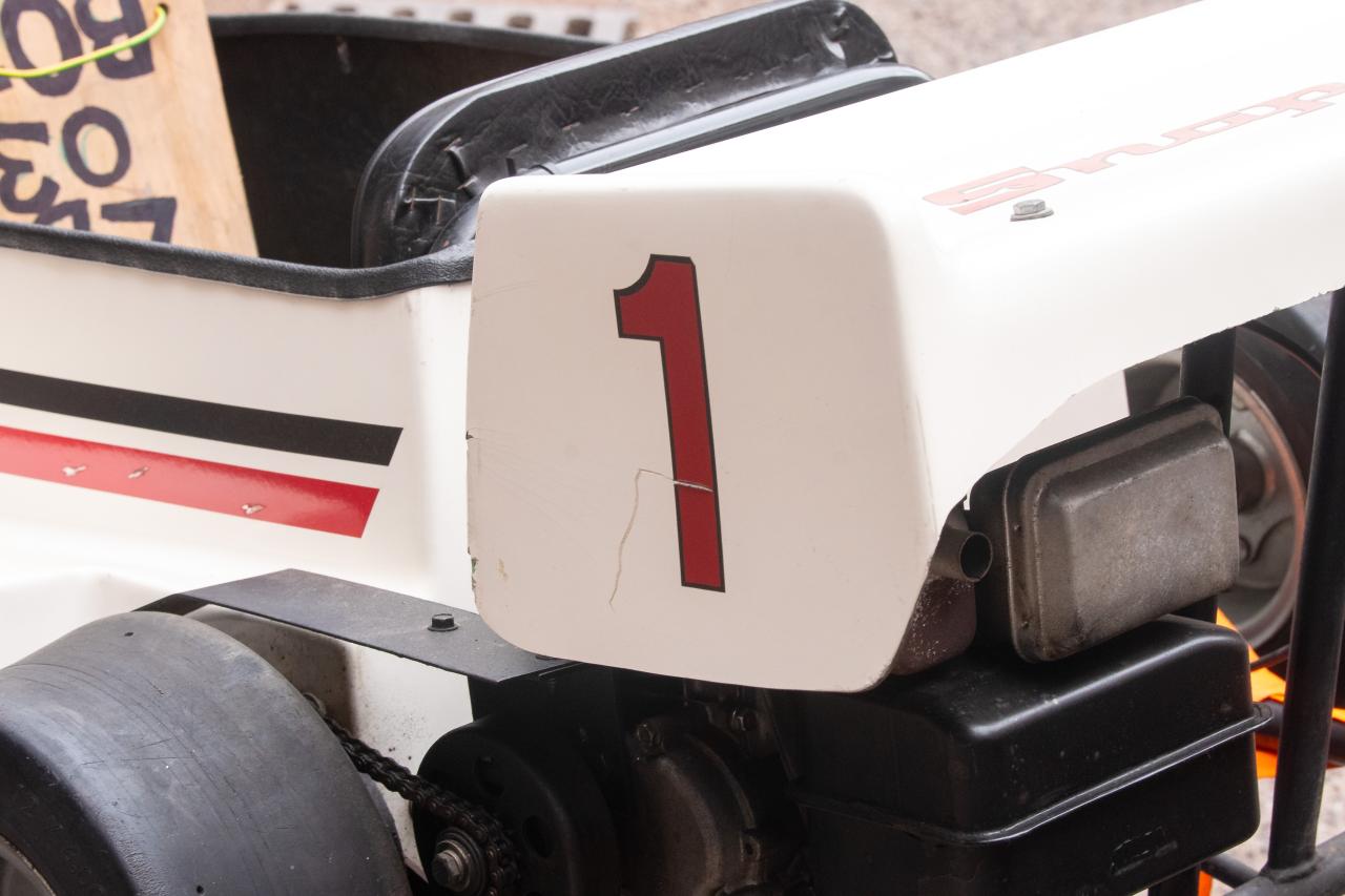 1 Snap On F1 Replica Go Kart Make: Snap-on F1 Replica Go Kart