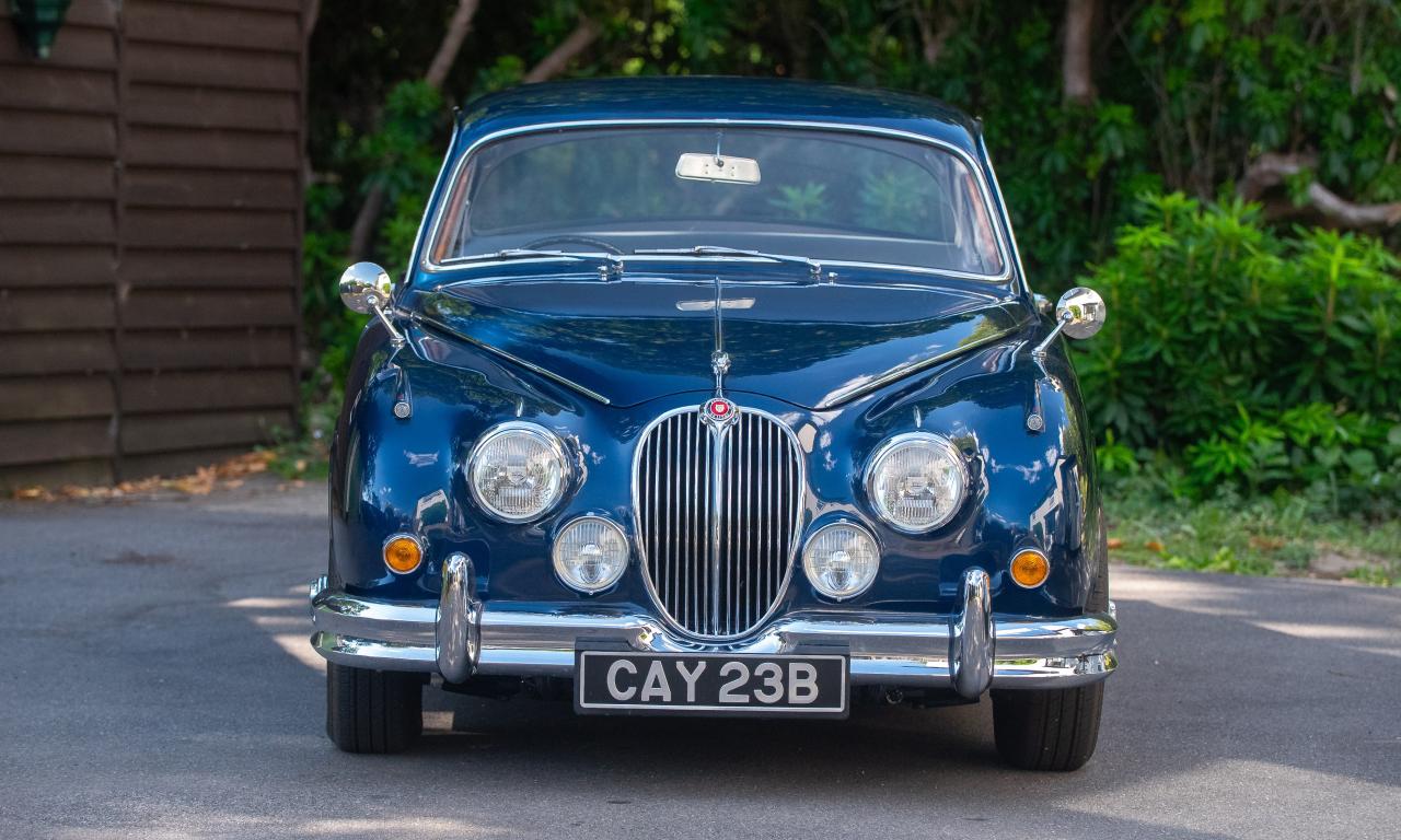1964 Jaguar Mk. II (2.4 litre)