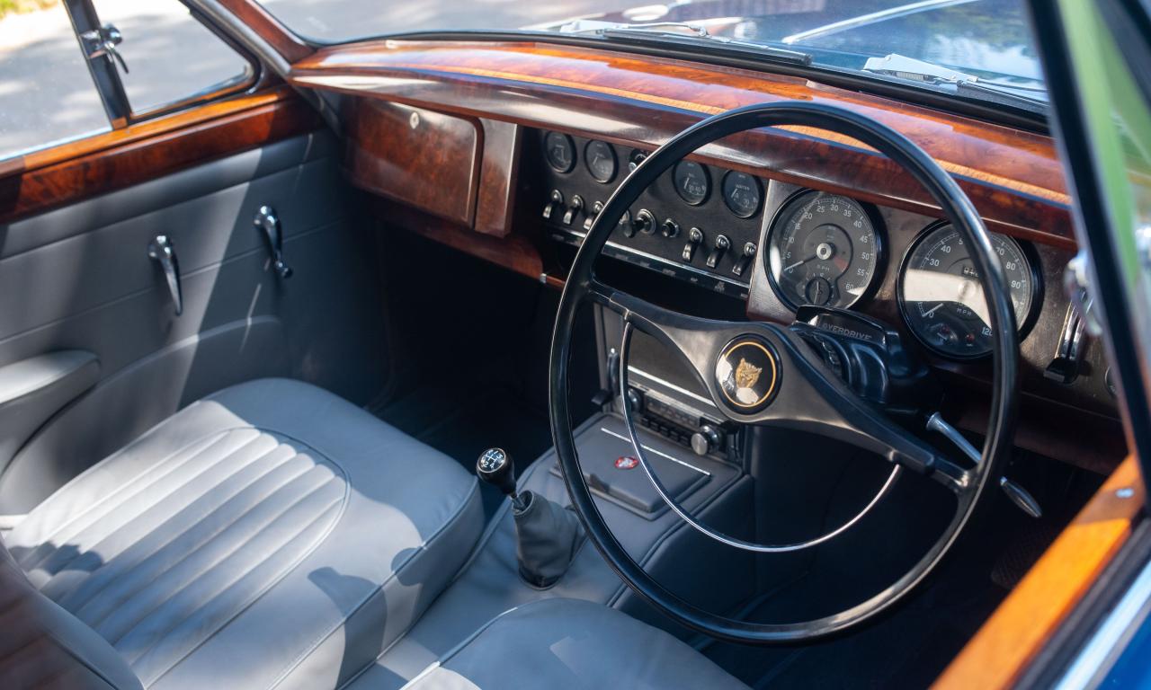 1964 Jaguar Mk. II (2.4 litre)