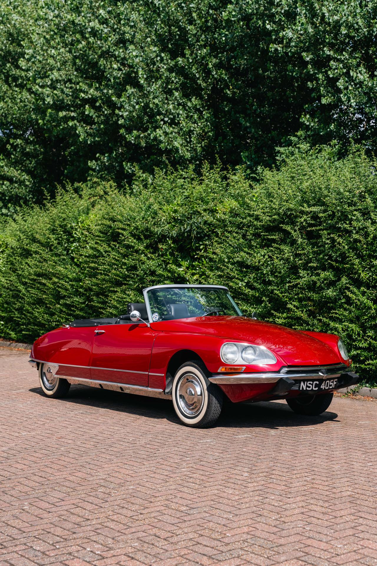 1969 Citro&euml;n DS 21 D&eacute;capotable by Ivanoff