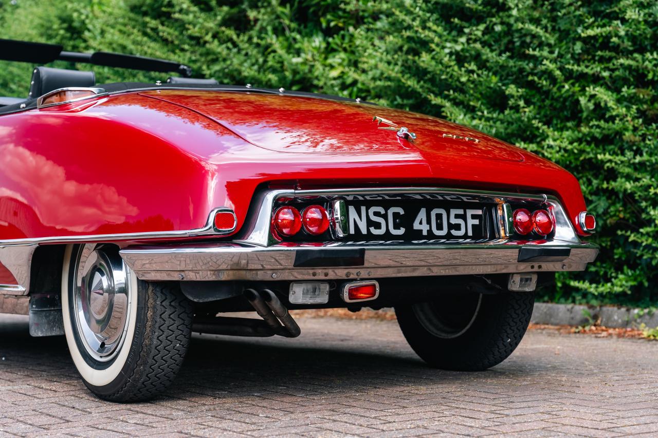 1969 Citro&euml;n DS 21 D&eacute;capotable by Ivanoff