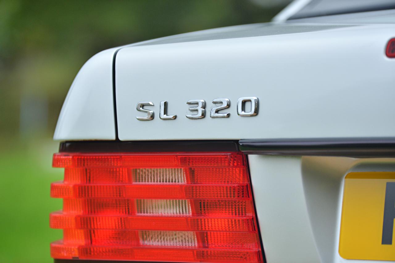 1997 Mercedes - Benz SL320 Roadster