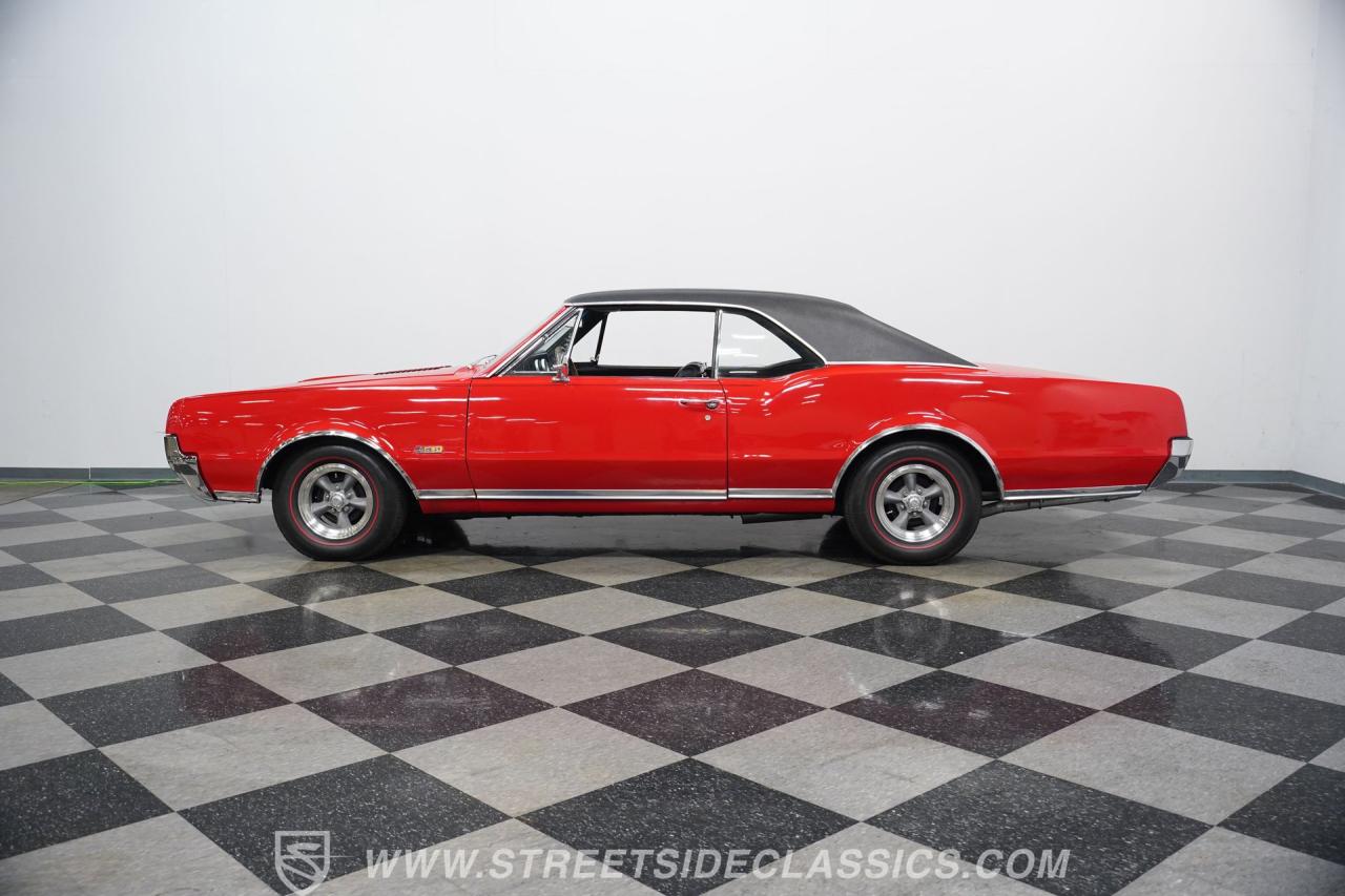 1967 Oldsmobile Cutlass Supreme 442