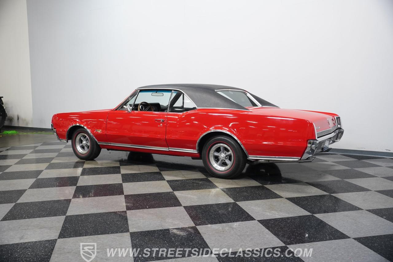 1967 Oldsmobile Cutlass Supreme 442