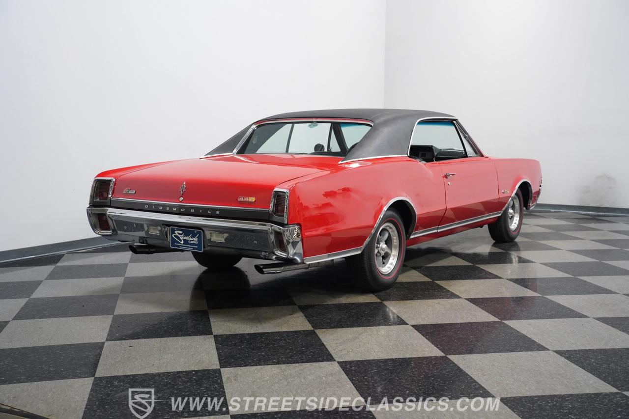 1967 Oldsmobile Cutlass Supreme 442
