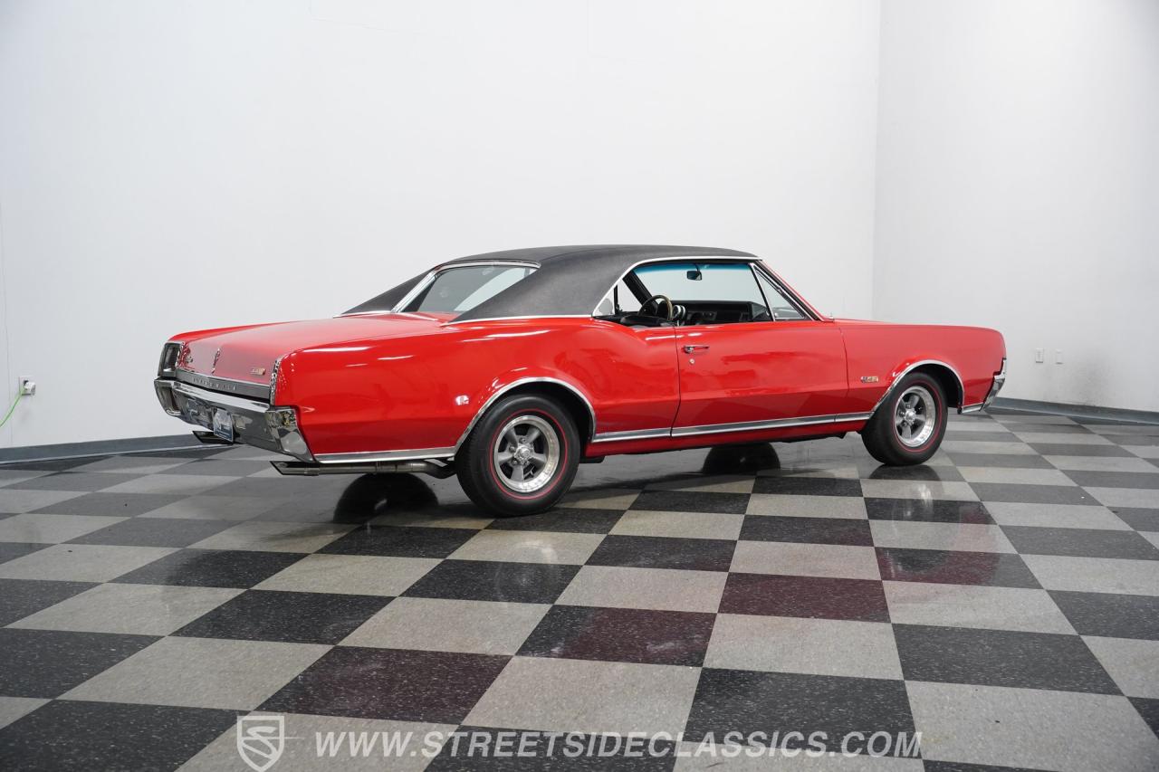 1967 Oldsmobile Cutlass Supreme 442