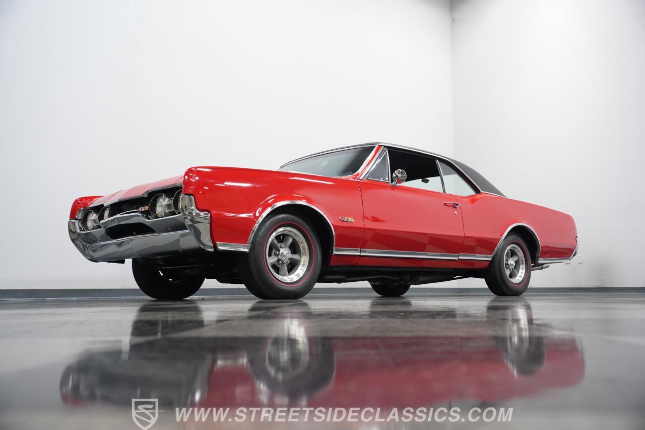 1967 Oldsmobile Cutlass Supreme 442