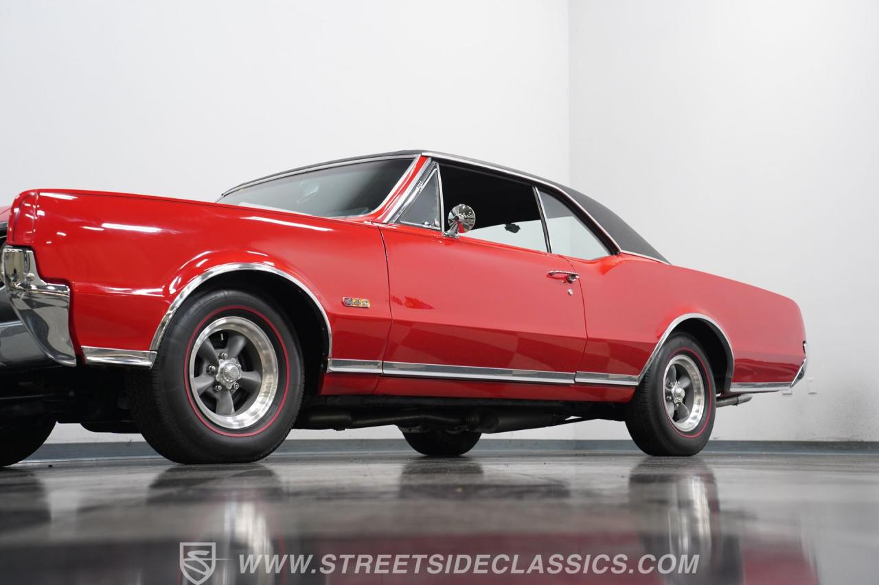 1967 Oldsmobile Cutlass Supreme 442