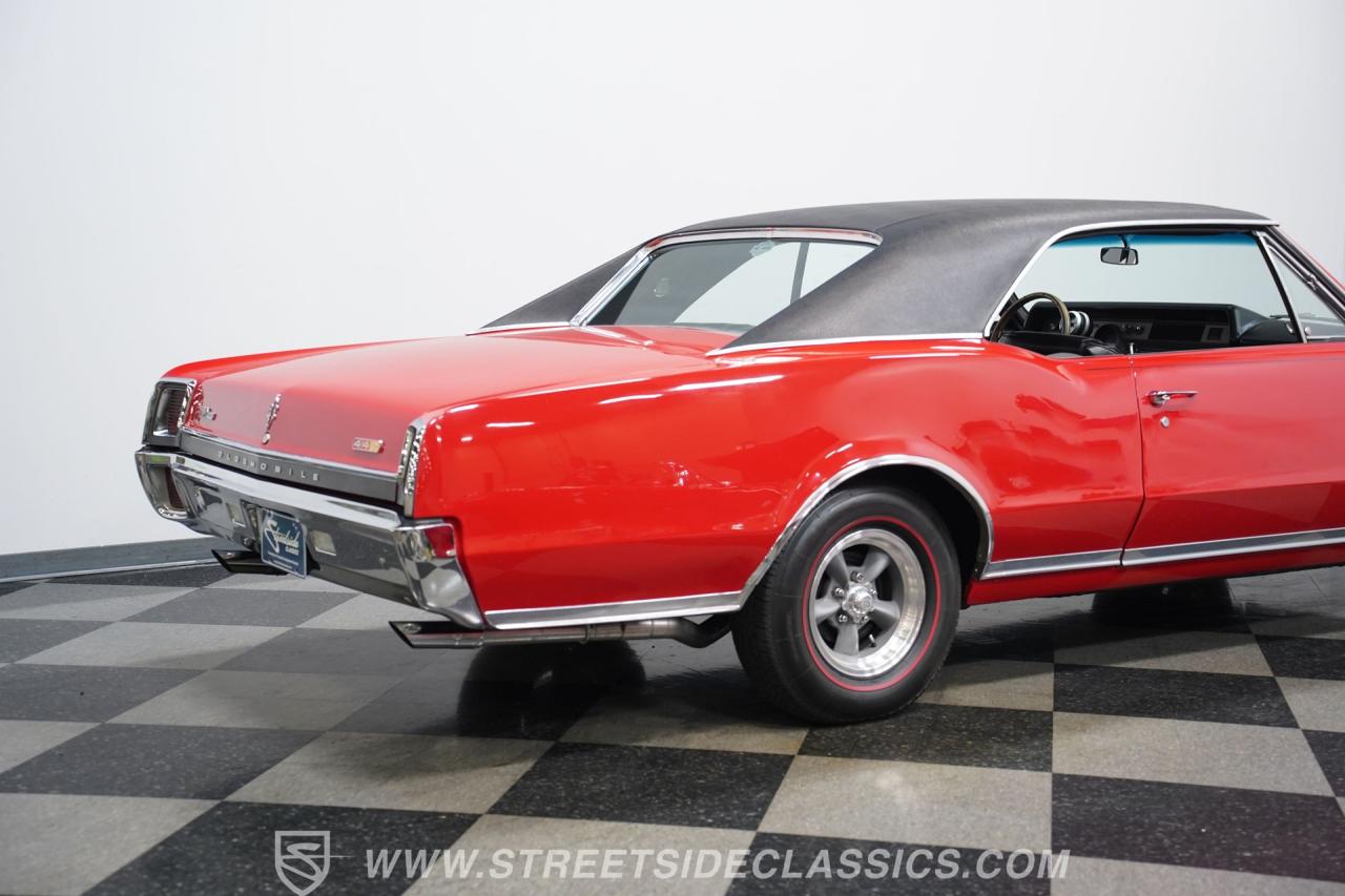 1967 Oldsmobile Cutlass Supreme 442