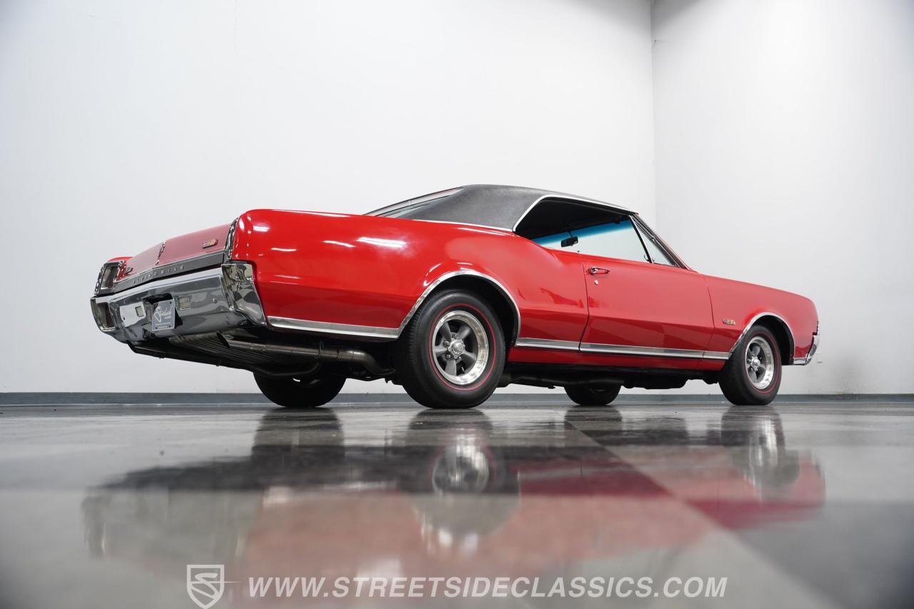 1967 Oldsmobile Cutlass Supreme 442
